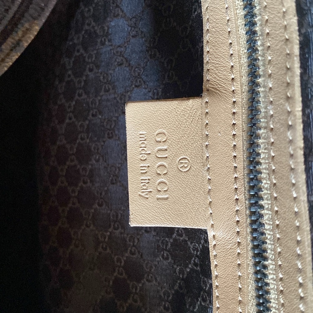 Gucci Handbag - Picture 8 of 14